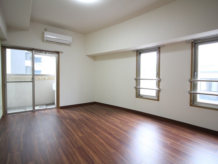 物件内観写真6　(居室)