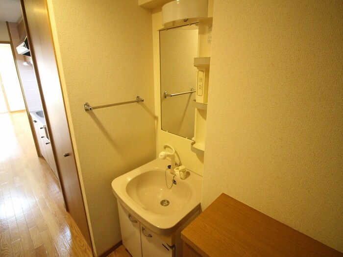 物件内観写真11　(洗面)