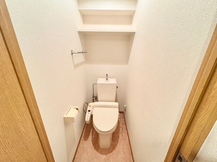 物件内観写真11　(トイレ)