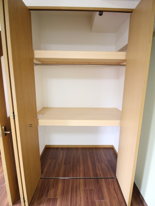 物件内観写真13　(収納)