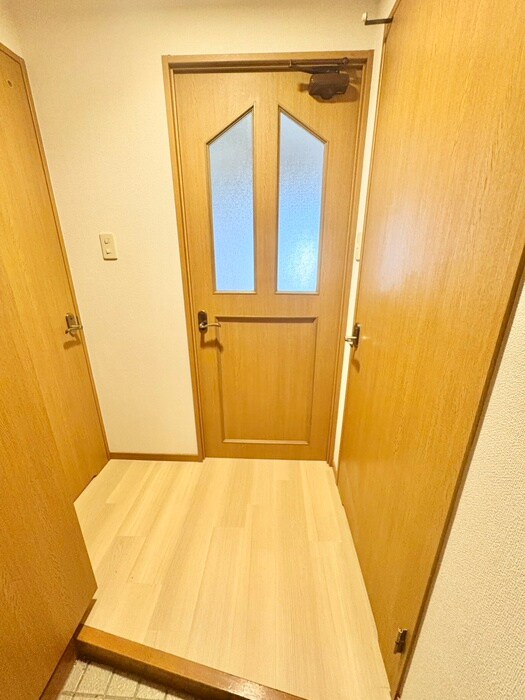 物件内観写真18　(廊下)