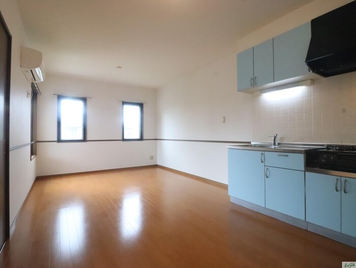 物件内観写真8　(居室)