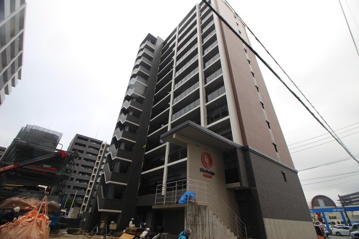 物件外観写真2　(建築中)