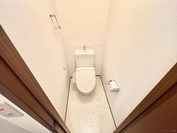 物件内観写真5　(トイレ)