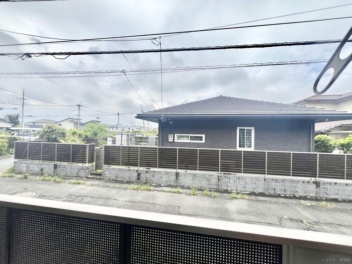 物件内観写真11　(室内からの展望)