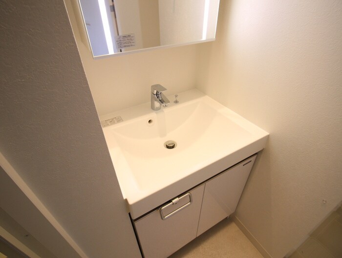 物件内観写真9　(洗面)