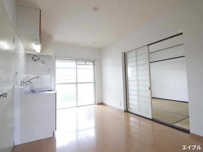 物件内観写真7　(居室)