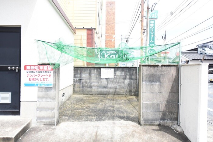 物件外観写真6　(建物設備)