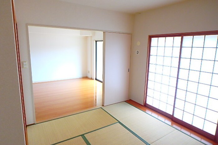 物件内観写真7　(居室)