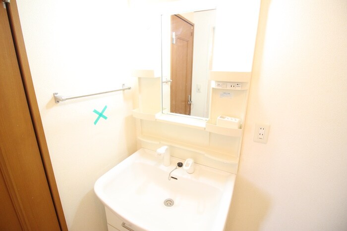 物件内観写真11　(洗面)