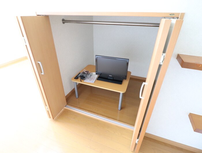 物件内観写真15　(収納)