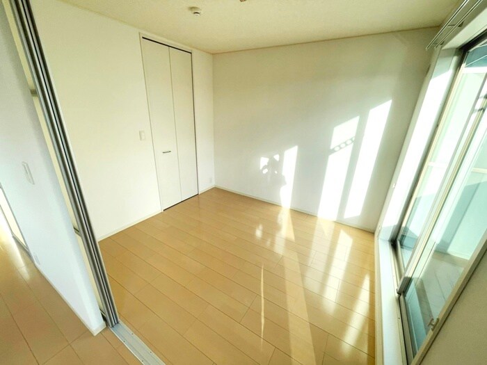 物件内観写真18　(居室)