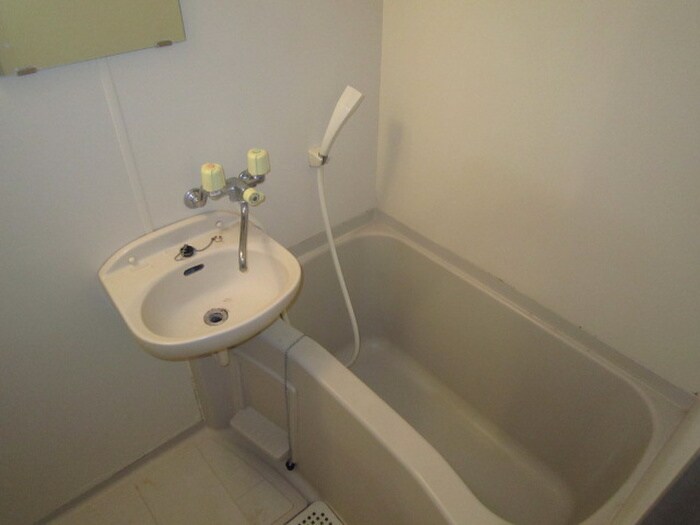 物件内観写真8　(バス／シャワールーム等)