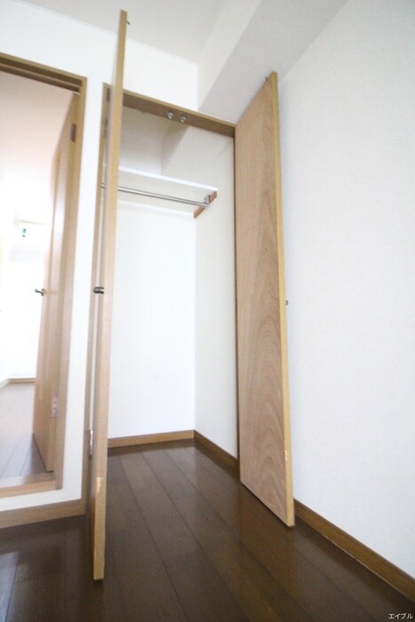 物件内観写真16　(収納)