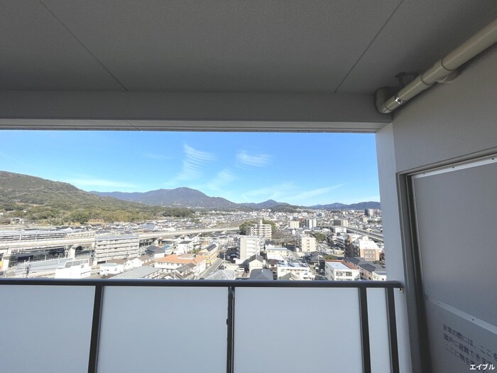 物件内観写真22　(室内からの展望)