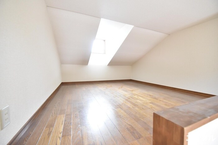 物件内観写真10　(ロフト)