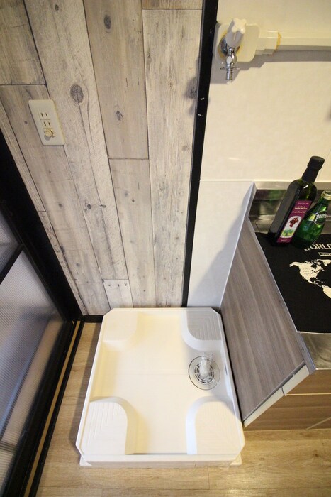 物件内観写真7　(洗濯機置場)