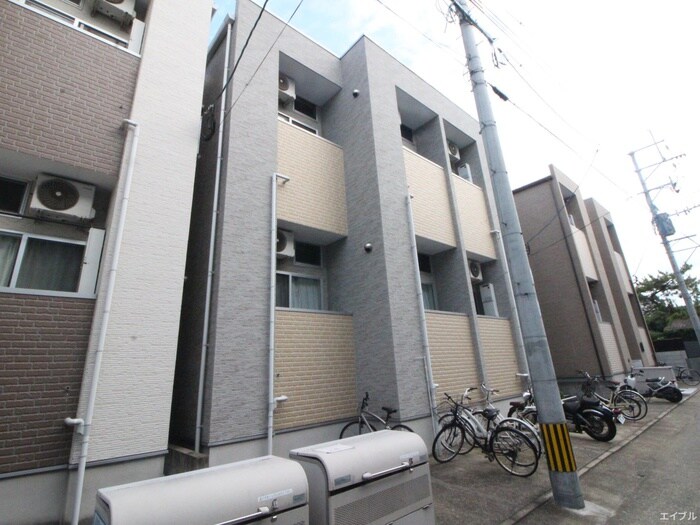 物件外観写真1　(外観写真)