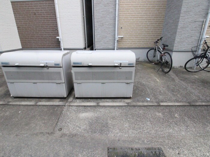 物件外観写真4　(建物設備)