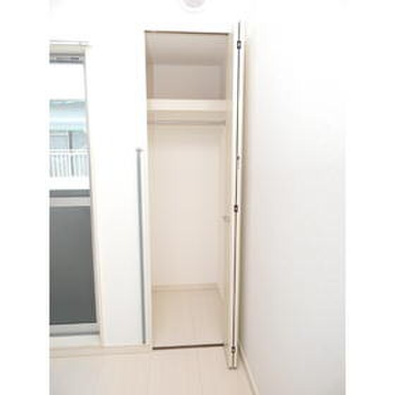 物件内観写真12　(収納)