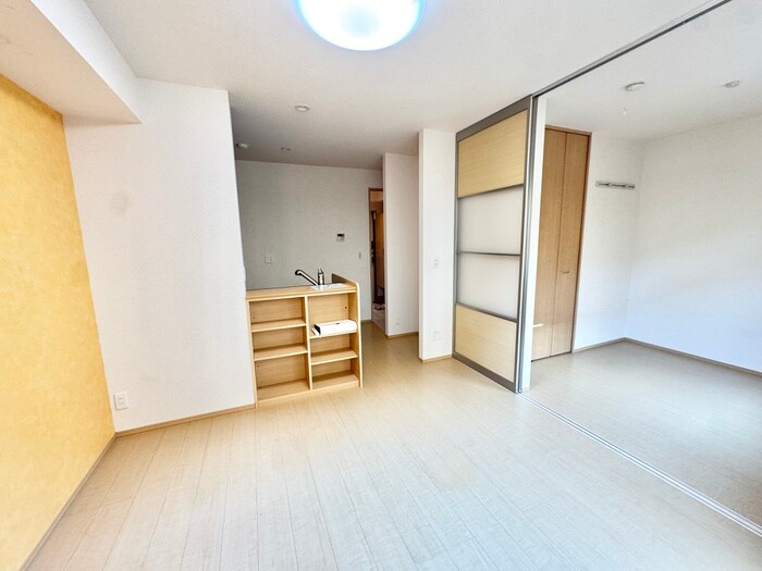 物件内観写真4　(居室)