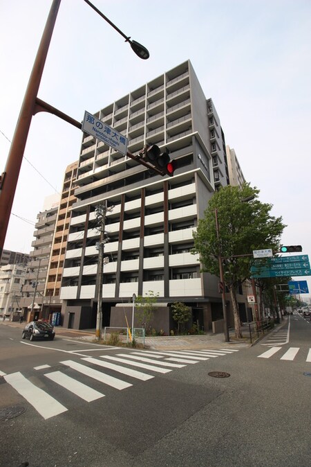 ｴﾝｸﾚｽﾄﾍﾞｲ天神東Ⅱ(708)外観写真