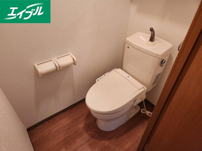 物件内観写真11　(トイレ)