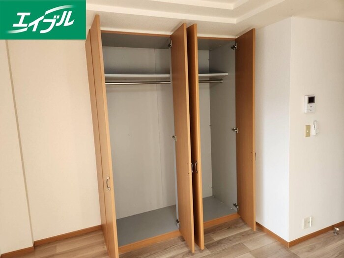 物件内観写真13　(収納)