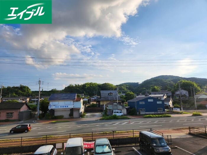 物件内観写真22　(室内からの展望)