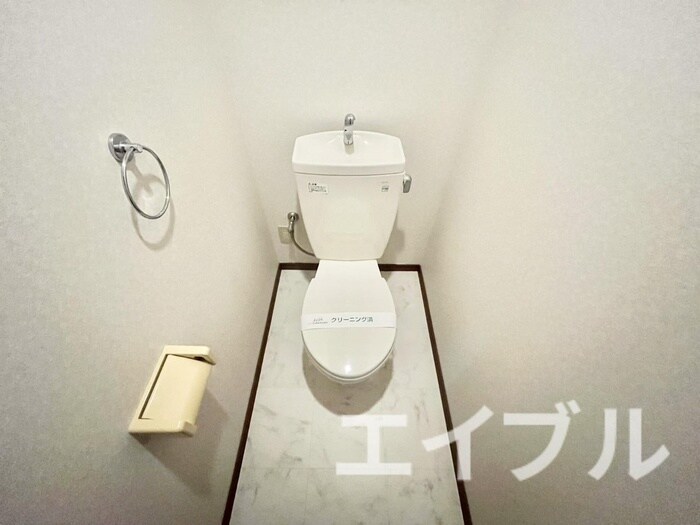 物件内観写真11　(トイレ)
