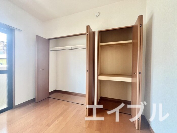物件内観写真15　(収納)