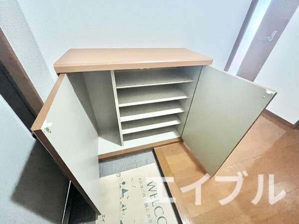 靴箱