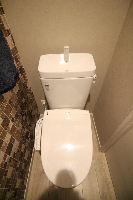 物件内観写真6　(トイレ)