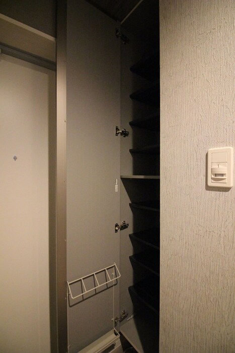 物件内観写真14　(靴箱)