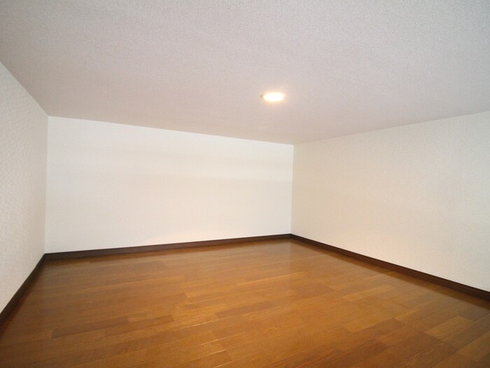 アメニティ仲畑のロフト