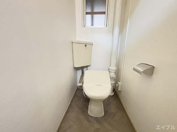 物件内観写真11　(トイレ)