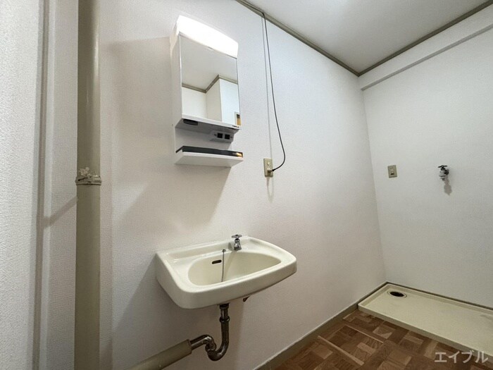 物件内観写真12　(洗面)