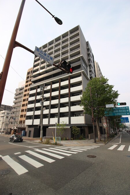 ｴﾝｸﾚｽﾄﾍﾞｲ天神東Ⅱ(809)外観写真