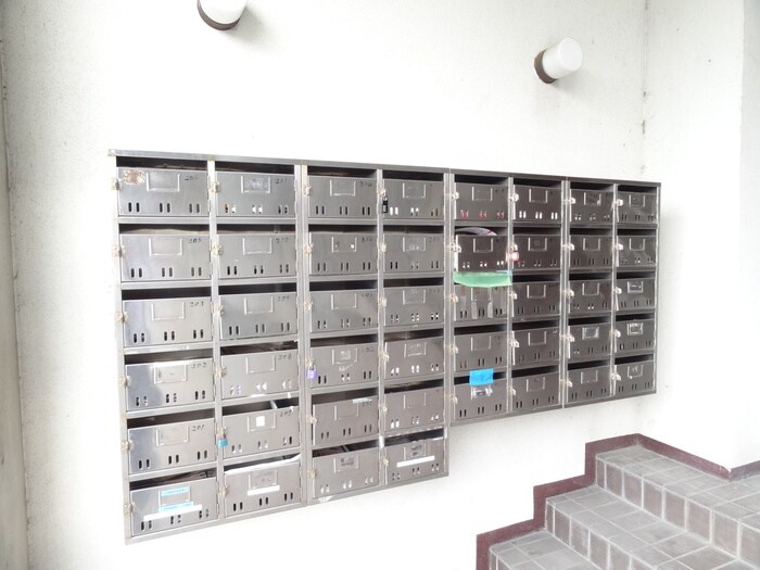 物件外観写真4　(建物設備)