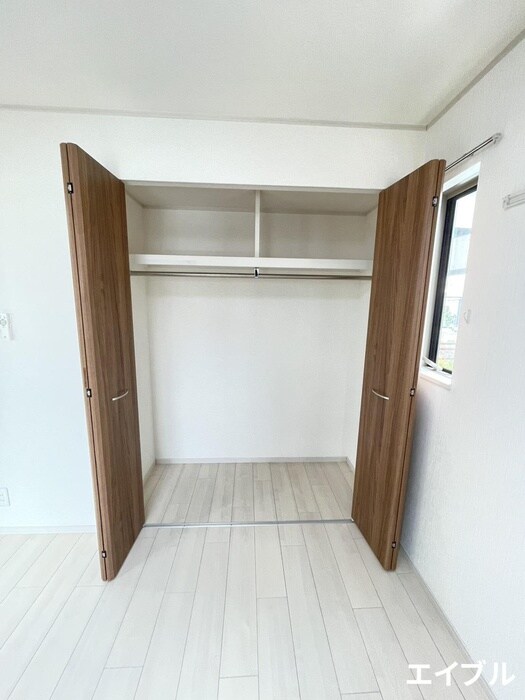 物件内観写真16　(収納)