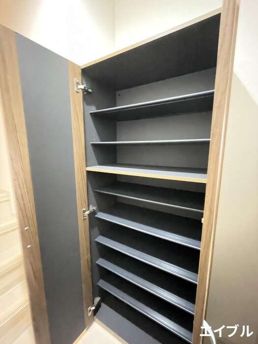 物件内観写真21　(靴箱)