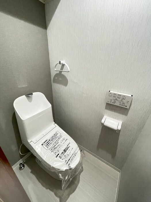 物件内観写真13　(トイレ)