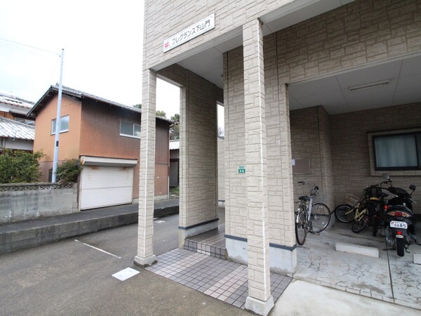 エントランス部分