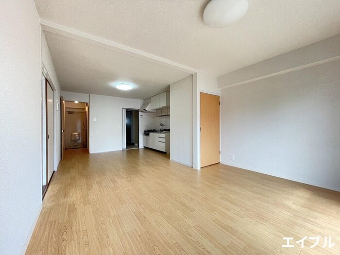 物件内観写真6　(居室)