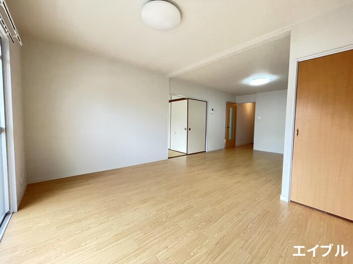 物件内観写真15　(居室)