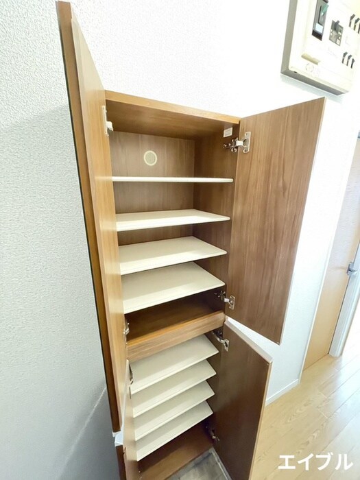物件内観写真16　(靴箱)