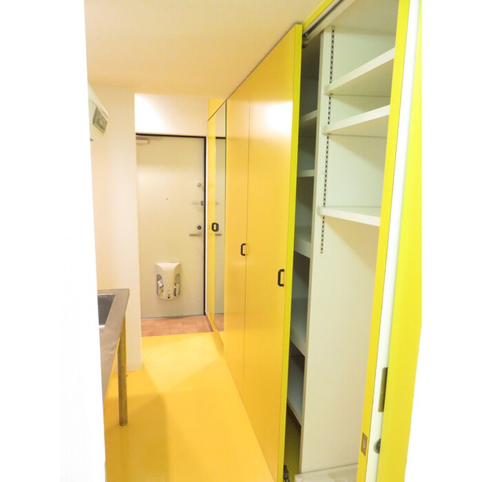 物件内観写真9　(廊下)