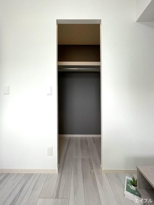 物件内観写真10　(収納)