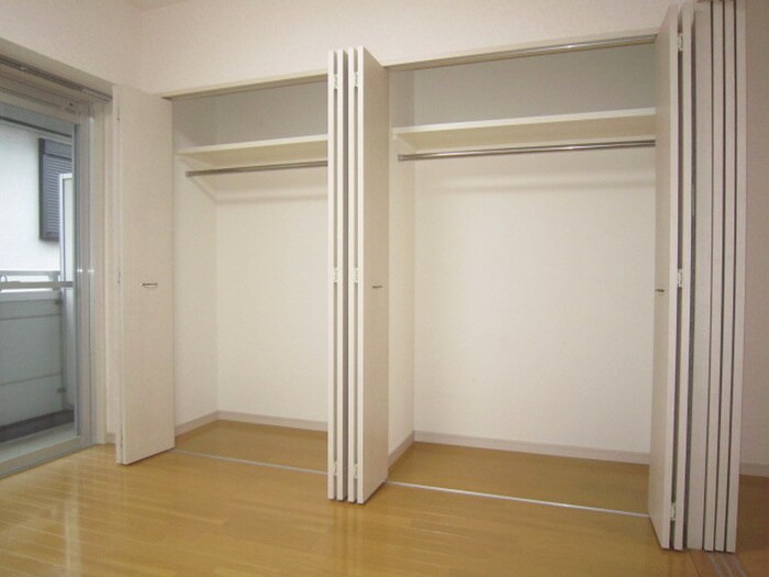 物件内観写真9　(収納)