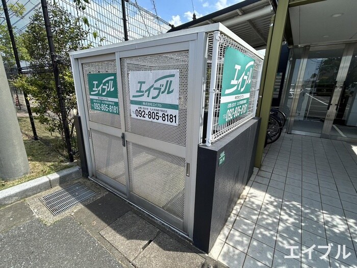 物件外観写真6　(建物設備)